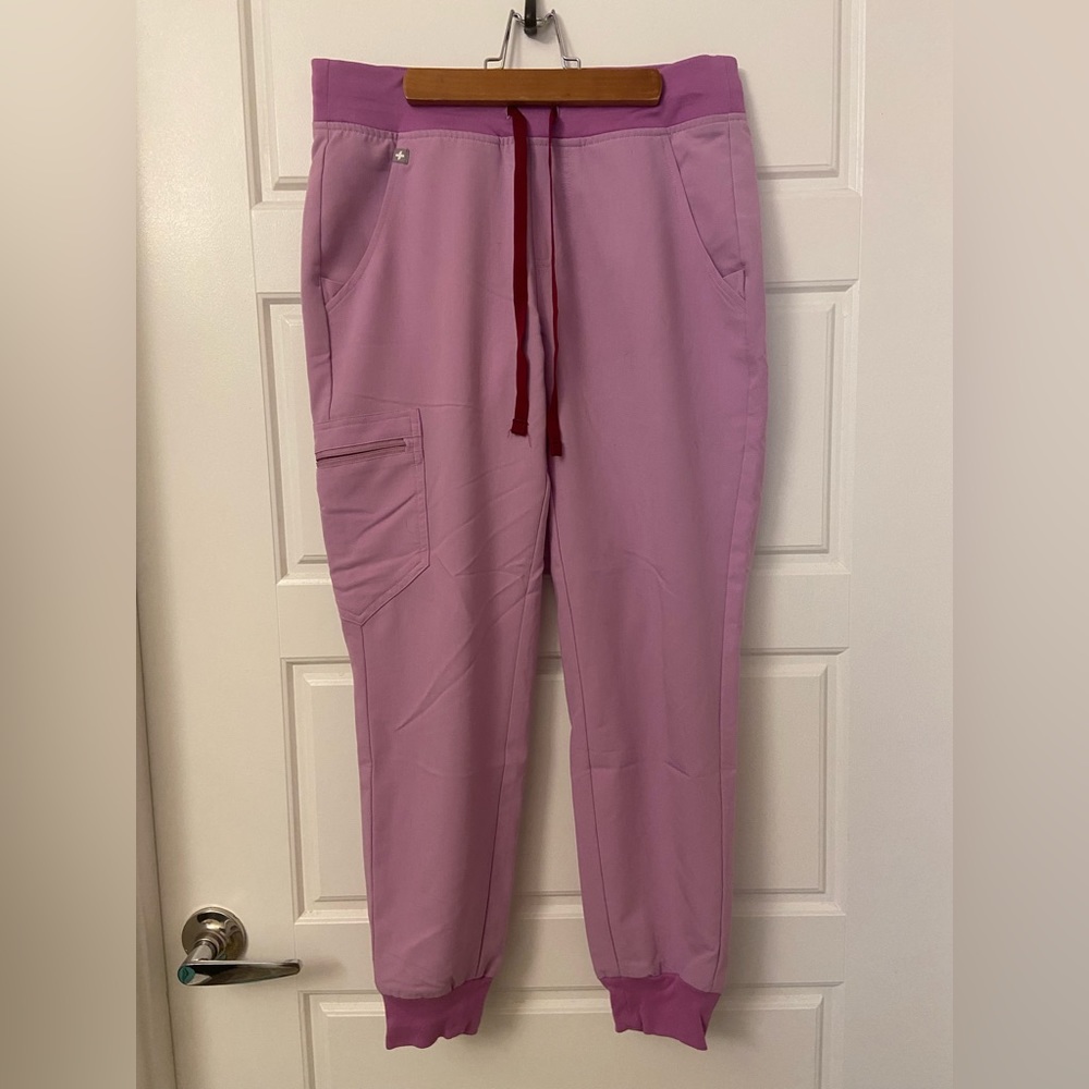 Figs women’s Dusk Zamora - Petite Jogger Scrub Pants